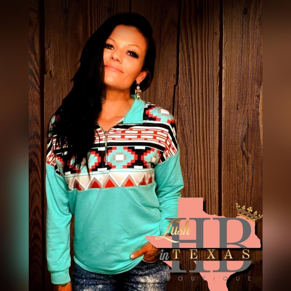 Aztec Print pull over - Picture 1 of 1